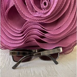 Burberry Coco brown sunglasses. Gently used